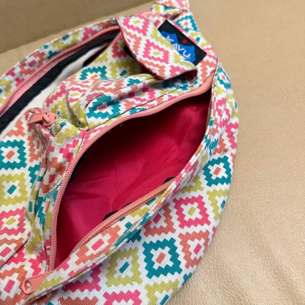 KAVU Rope Bag Sling Backpack Pink Yellow Teal Geometric Diamond Crossbody Bag